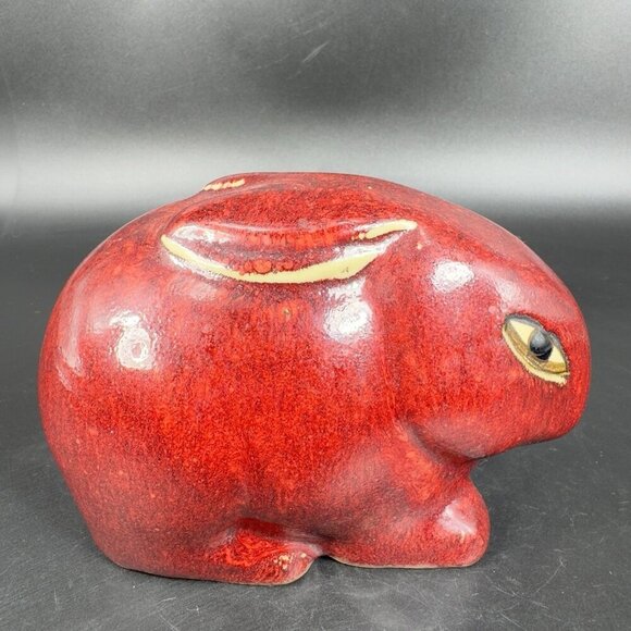 Contemporary Ceramic Bunny Rabbit Figurine Decorative Figure Red Big Eyes Bunny - Picture 8 of 9